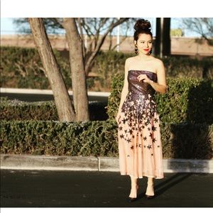 Beautiful dress for any special occasion